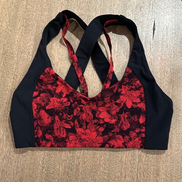 Sweat Time Bra Carmine True Red Black Size 8 - Picture 2 of 3
